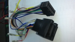 conector pentru magnitola   cu cipul euro "mama"